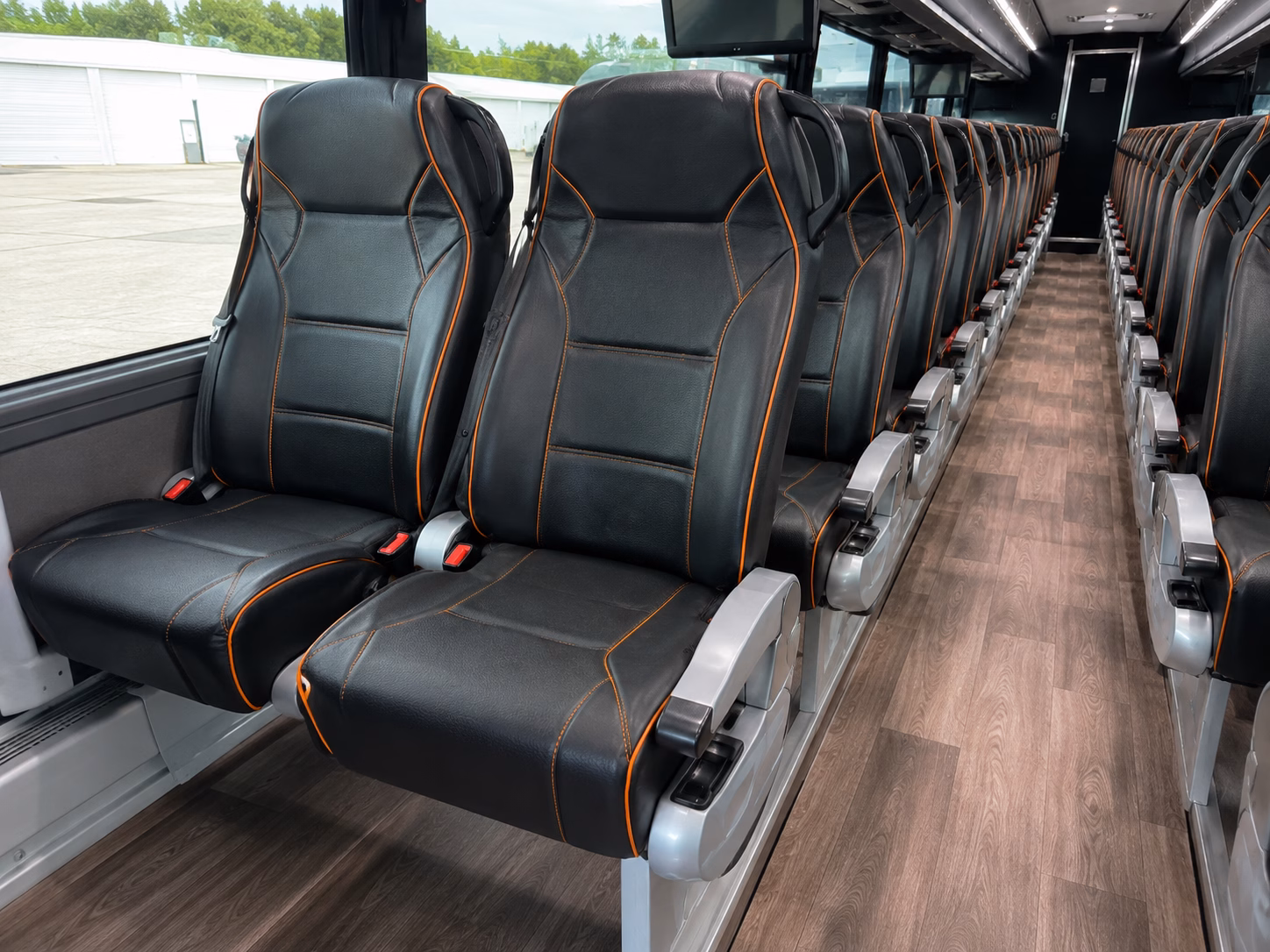 charter buses for temecula area proms picking up across murrieta