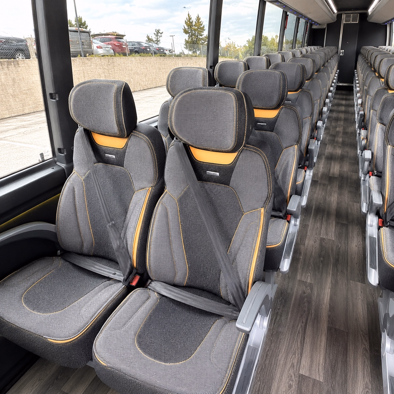 charter buses to glen helen amphitheater and toyota arena from murrieta