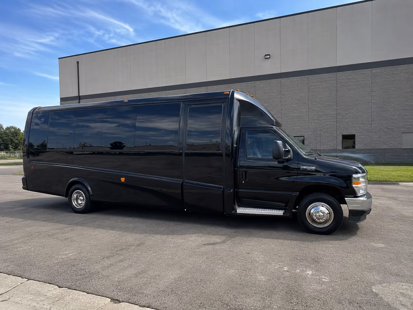 murrieta airport transportation onboard seating